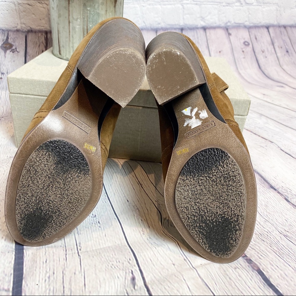 Vince Camuto ‘Hillsy’ Almond Toe Ankle Bootie - Picture 6 of 8